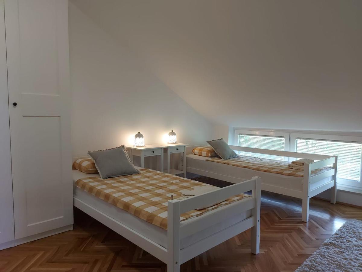 Apartman Nada Ozaly Kültér fotó